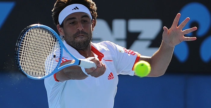 Î— ÎšÏÏ€ÏÎ¿Ï‚ ÎºÎµÏÎ´Î¯Î¶ÎµÎ¹ Ï„Î± doubles Ï€Î±Î¯ÏÎ½Î¿Î½Ï„Î±Ï‚ Ï€ÏÎ¿Î²Î¬Î´Î¹ÏƒÎ¼Î± 2-1	