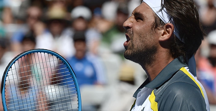 ÎœÎ¬ÏÎºÎ¿Ï‚ ÎµÎ½Î±Î½Ï„Î¯Î¿Î½ Ferrer ÏƒÎµ Î­Î½Î± Î¼Î±Ï„Ï‚ Ï…Ï€ÎµÏÏ€Î±ÏÎ±Î³Ï‰Î³Î®