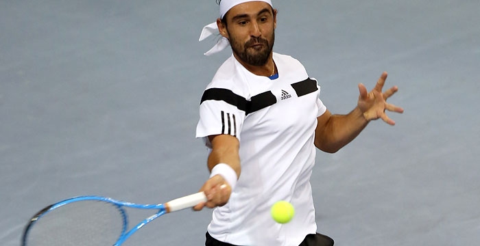 Î‘Ï€Î¿Ï‡ÏŽÏÎ·ÏƒÎ· ÎœÎ¬ÏÎºÎ¿Ï… Î±Ï€ÏŒ Ï„Î·Î½ ÎšÎ¿Ï…Î¬Î»Î± Î›Î¿Ï…Î¼Ï€Î¿ÏÏ