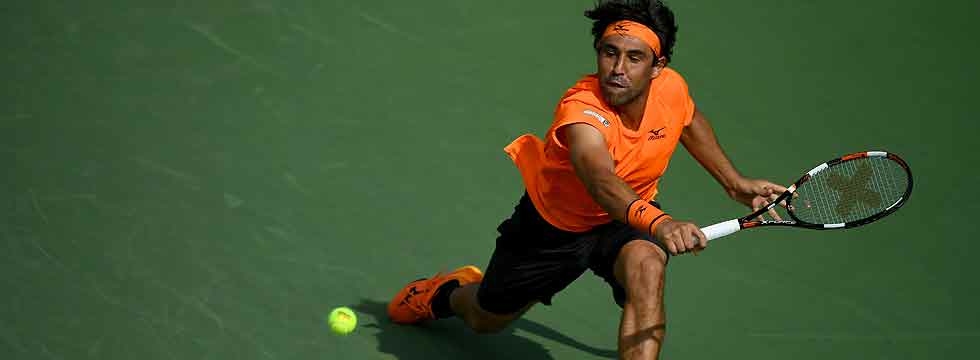Marcos Blasts Into US Open Fourth Round